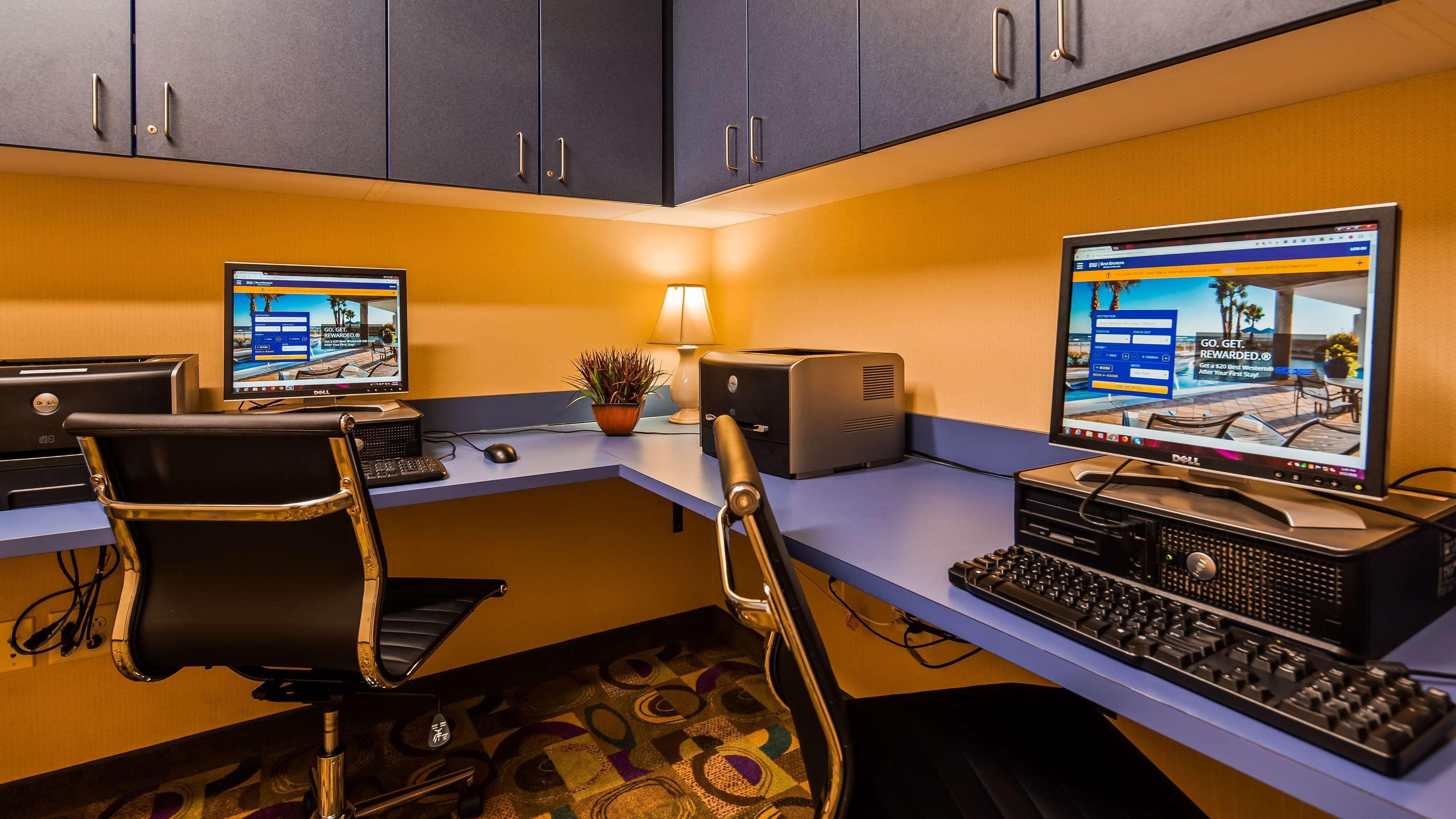 Best Western Plus Victor Inn & Suites Εξωτερικό φωτογραφία